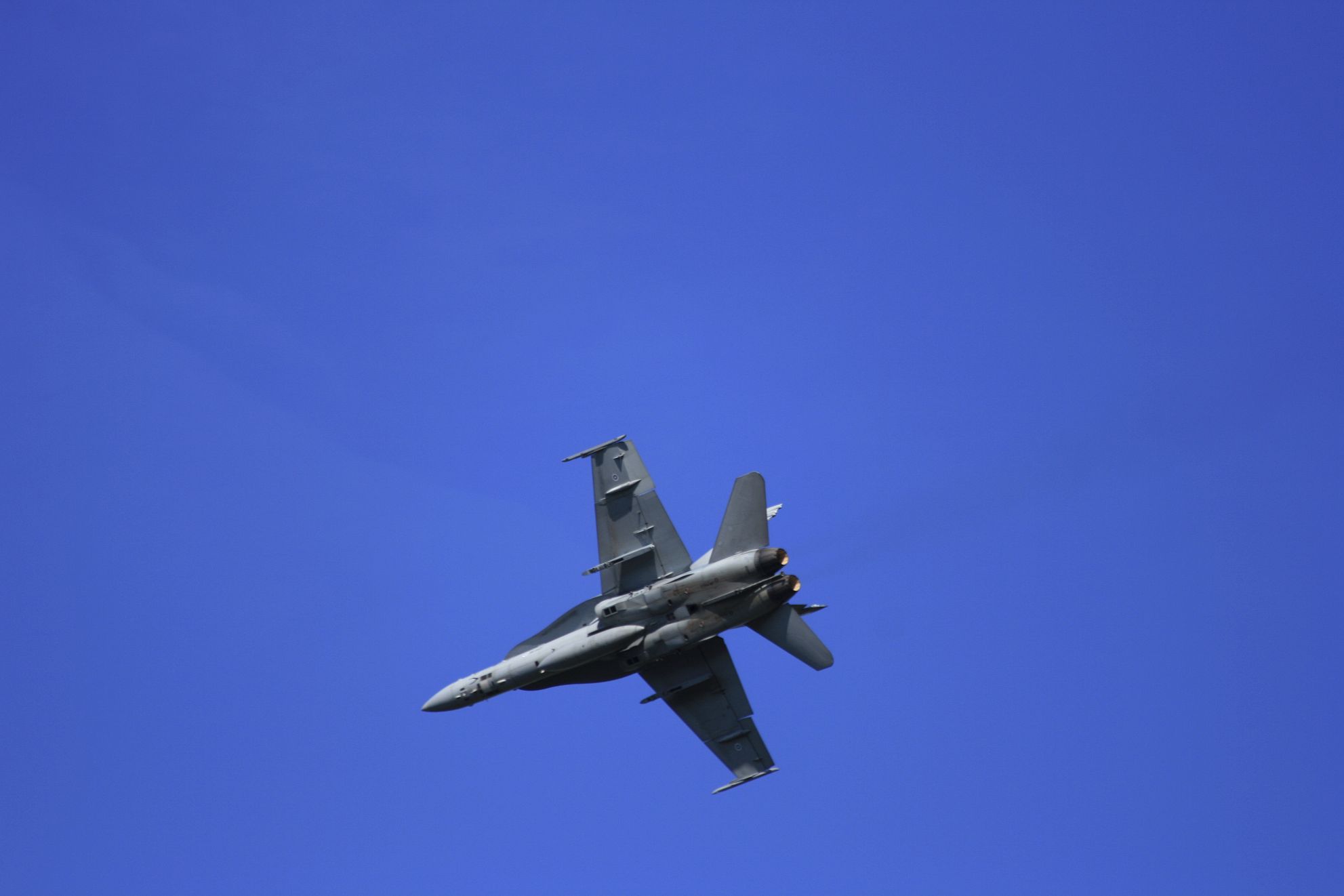 IMG_9368.JPG - HN-443, Finland - Air Force, McDonnell Douglas F-18C Hornet, Jyvskyl (Tikkakoski - Luonetjrvi) (JYV / EFJY), Finland, September 3, 2009