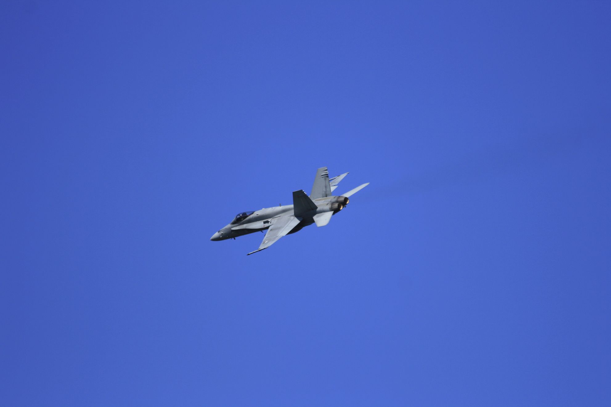 IMG_9371.JPG - HN-443, Finland - Air Force, McDonnell Douglas F-18C Hornet, Jyvskyl (Tikkakoski - Luonetjrvi) (JYV / EFJY), Finland, September 3, 2009