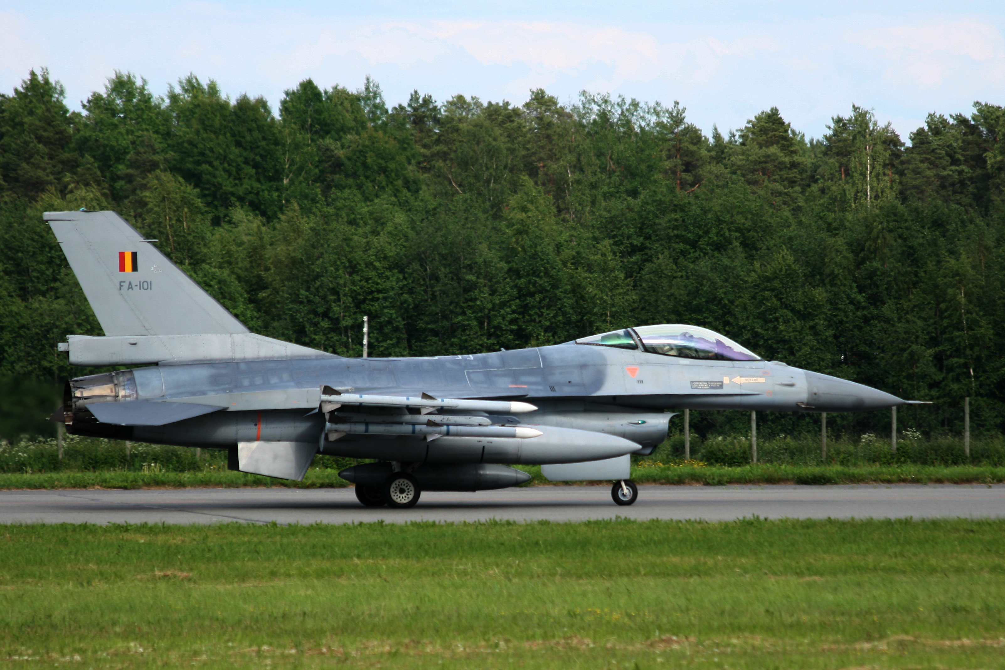 IMG_13190.JPG - FA-101, Belgium - Air Force, SABCA F-16AM Fighting Falcon, Kauhava (KAU / EFKA), Finland, June 25, 2010