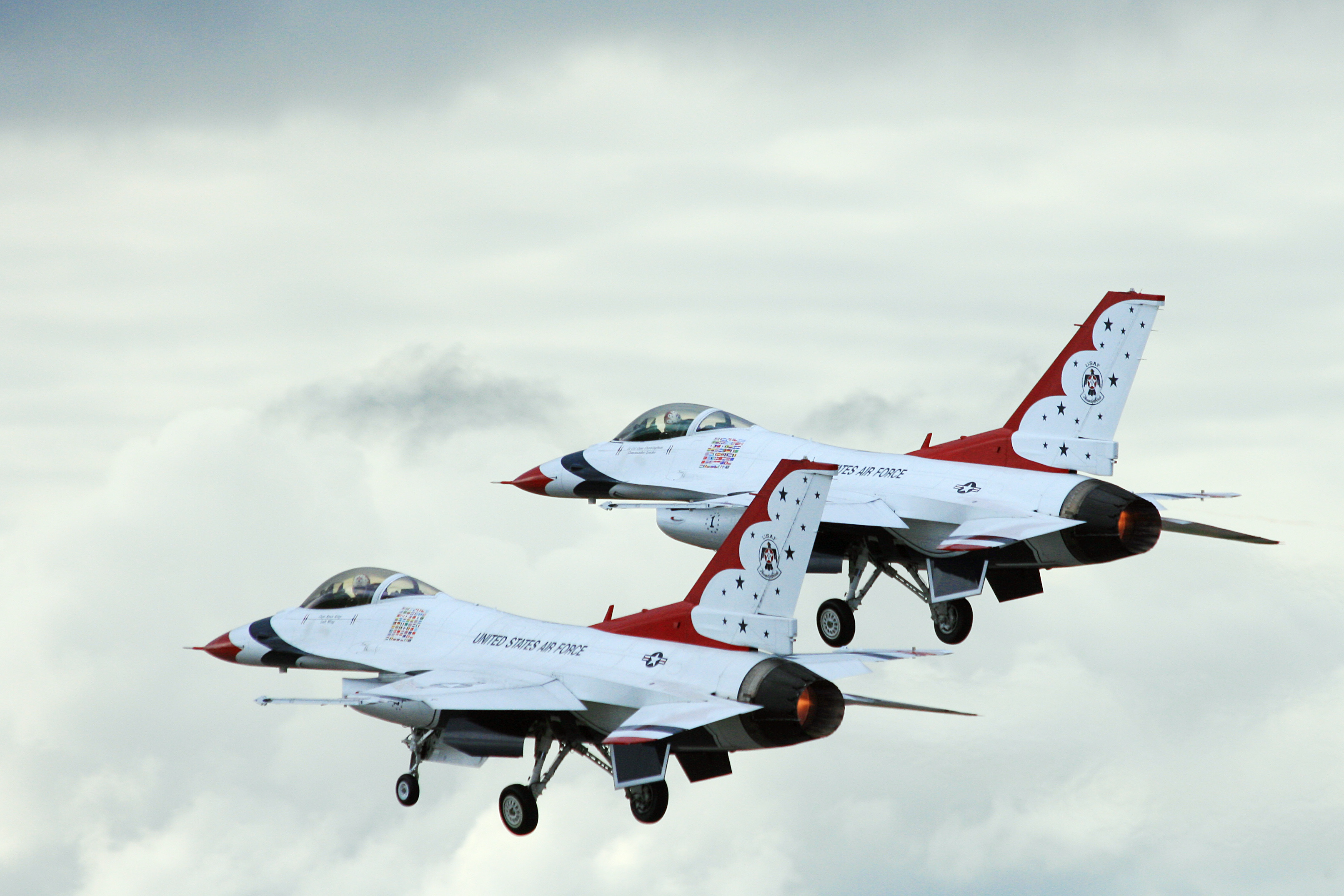 IMG_26694b.JPG - Thunderbirds