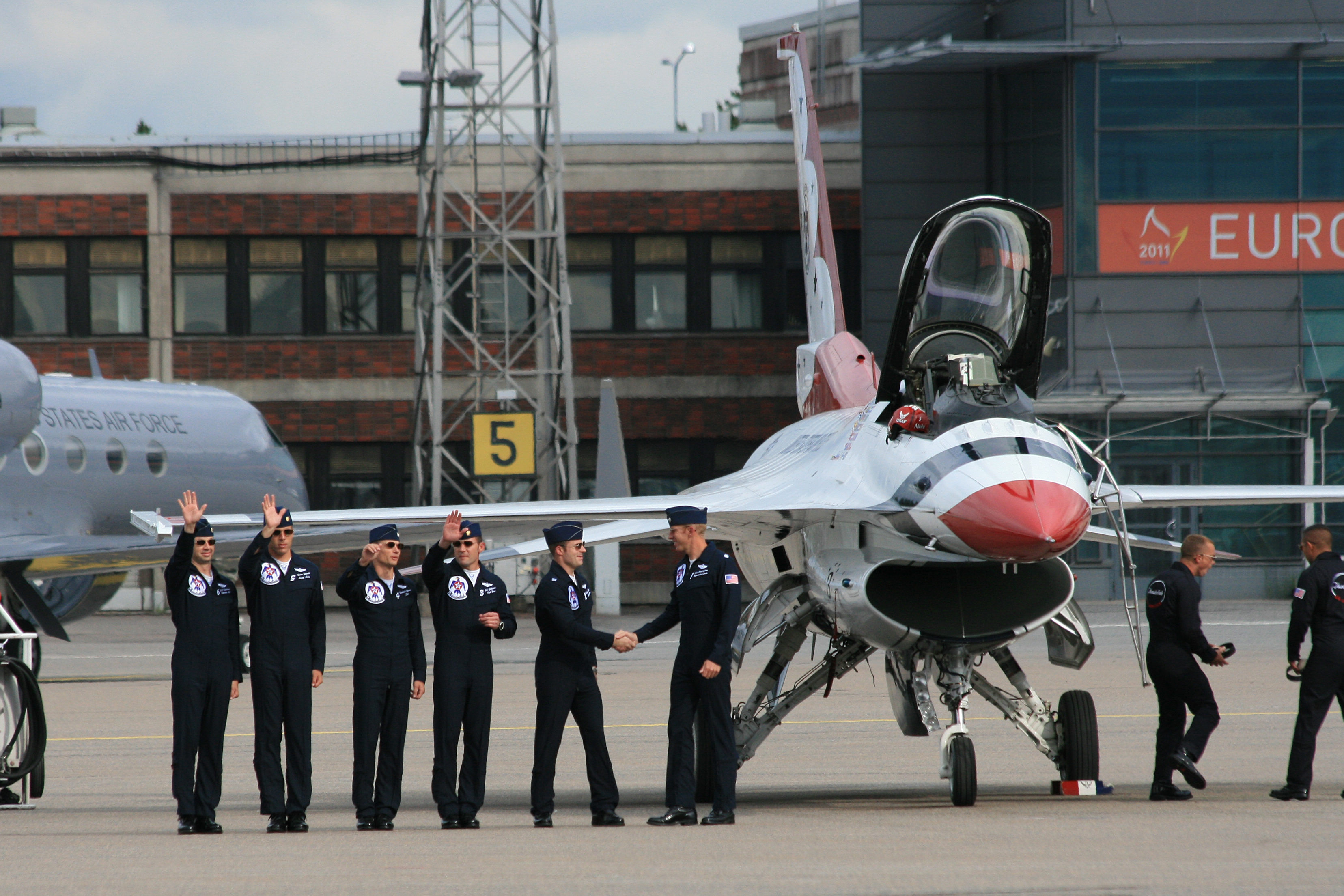 IMG_27124.JPG - Thunderbirds