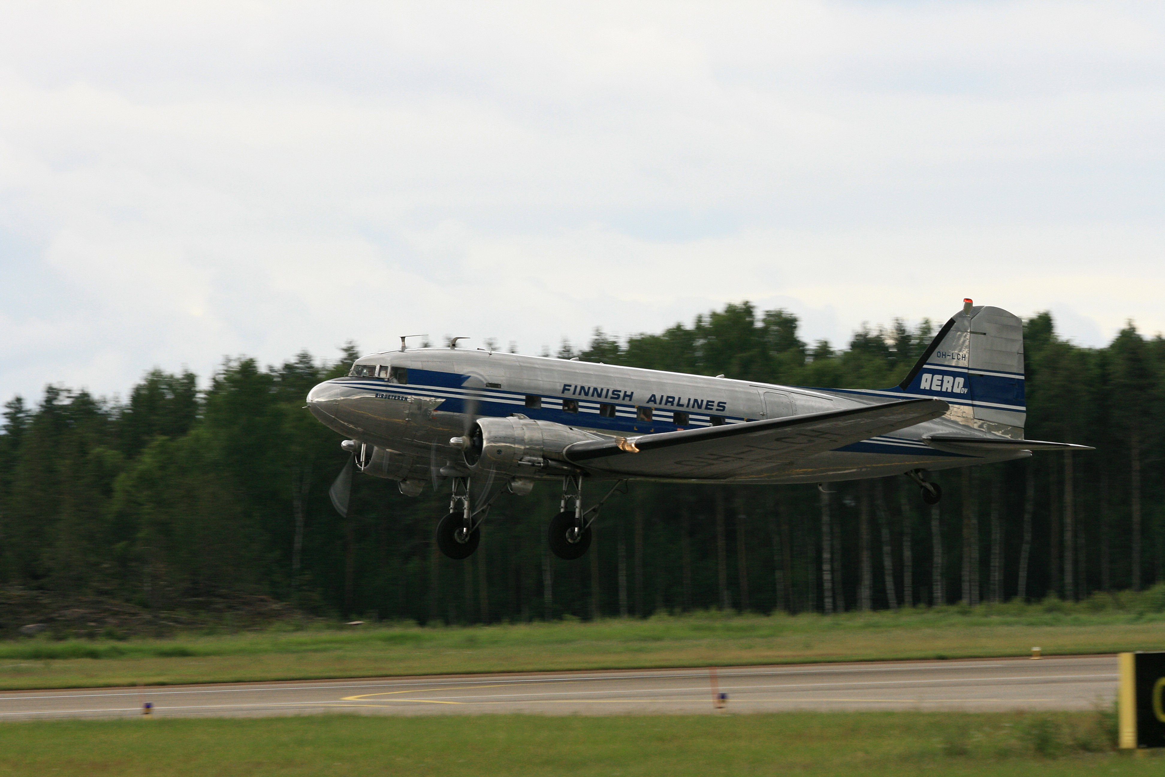 IMG_27164.JPG - OH-LCH Douglas C-53C Skytrooper (DC-3)
