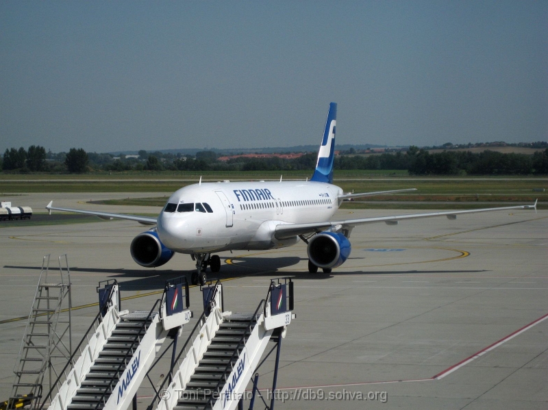 740_IMG_3681.JPG - OH-LXC (Airbus 320) comes to take as back home
