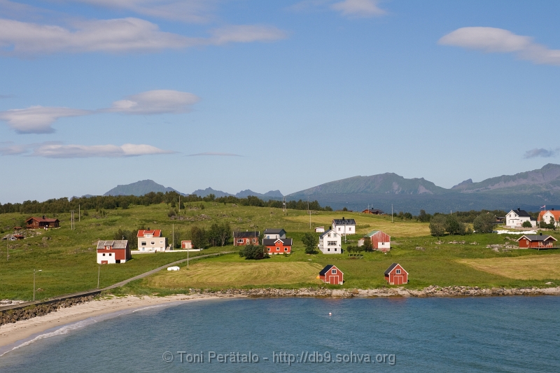300_IMG_31973.JPG - Holdoy at Lofoten