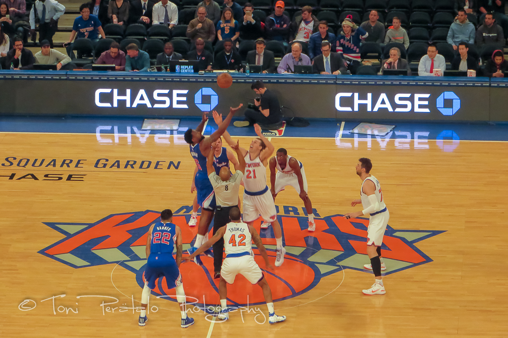 48_PS240_05965.jpg - New York Knicks vs Los Angeles Clippers @ Madison Square Garden